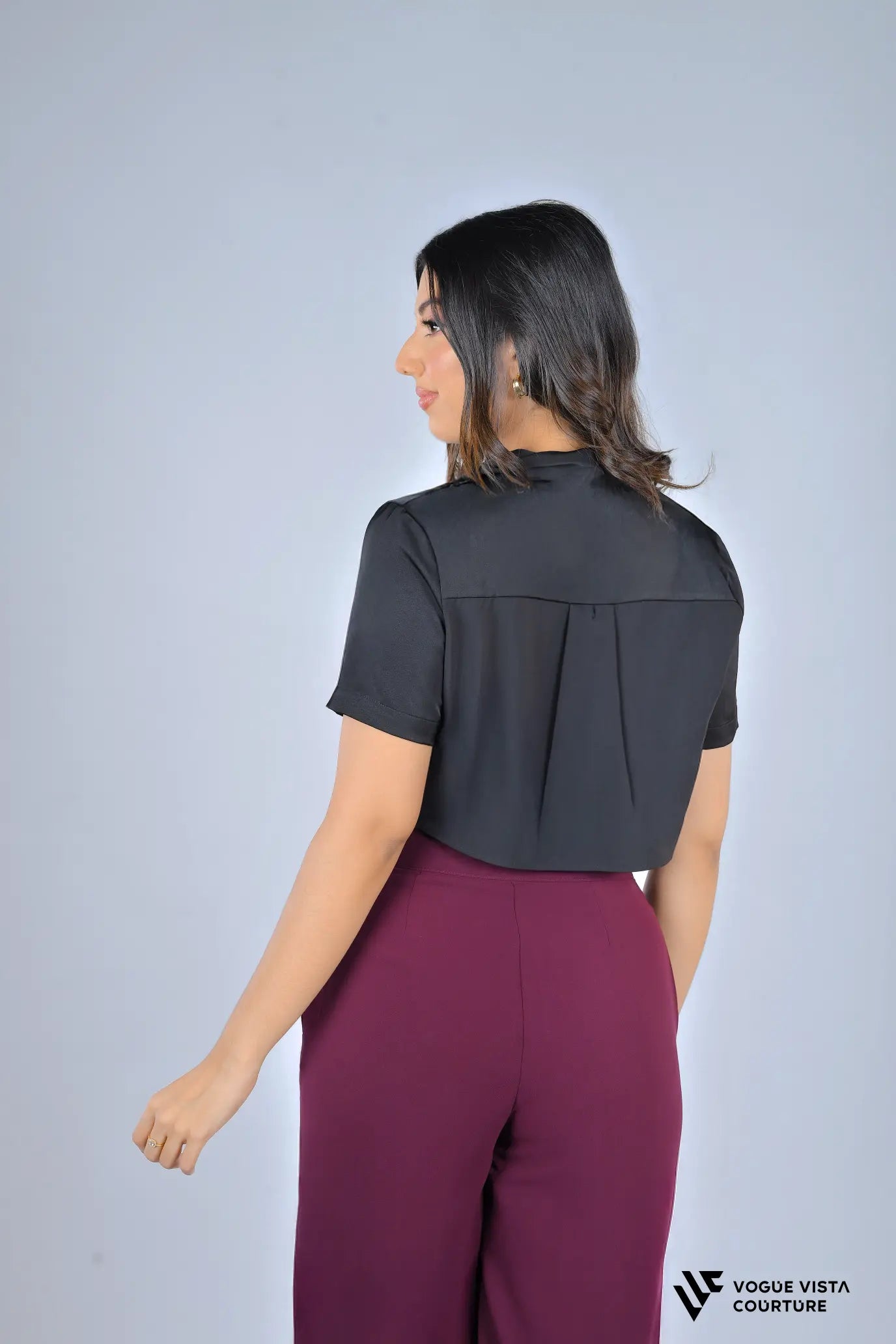 Short Sleeve Cropped Shirt (Black)