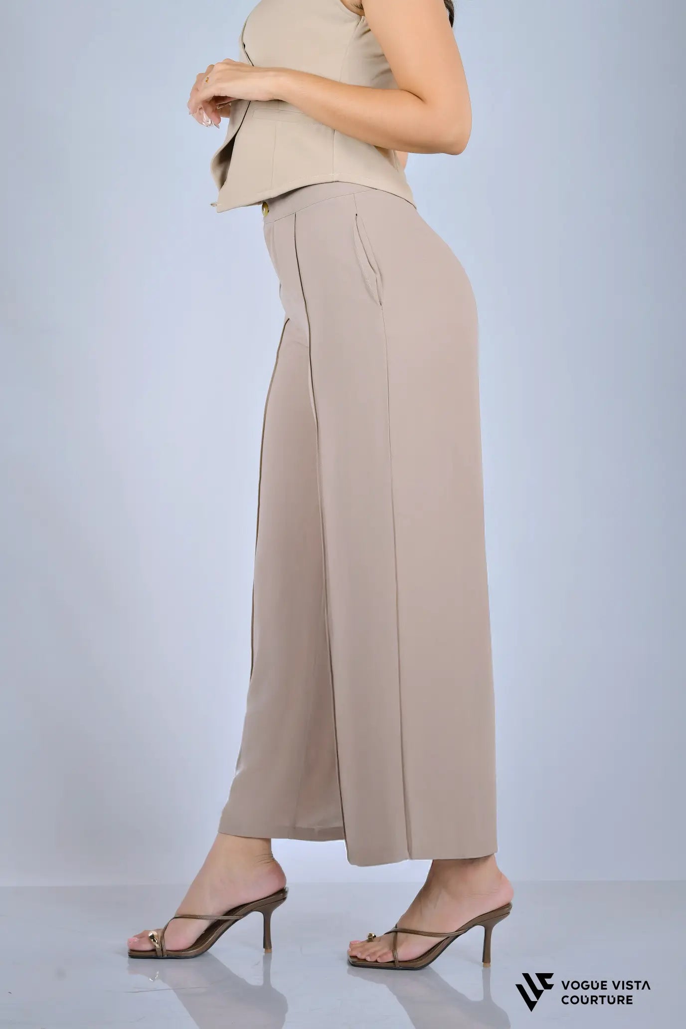 Tops and Pants (Beige)